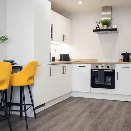 Central Royale - Rose Platinum Properties Leeds  Bagian luar foto