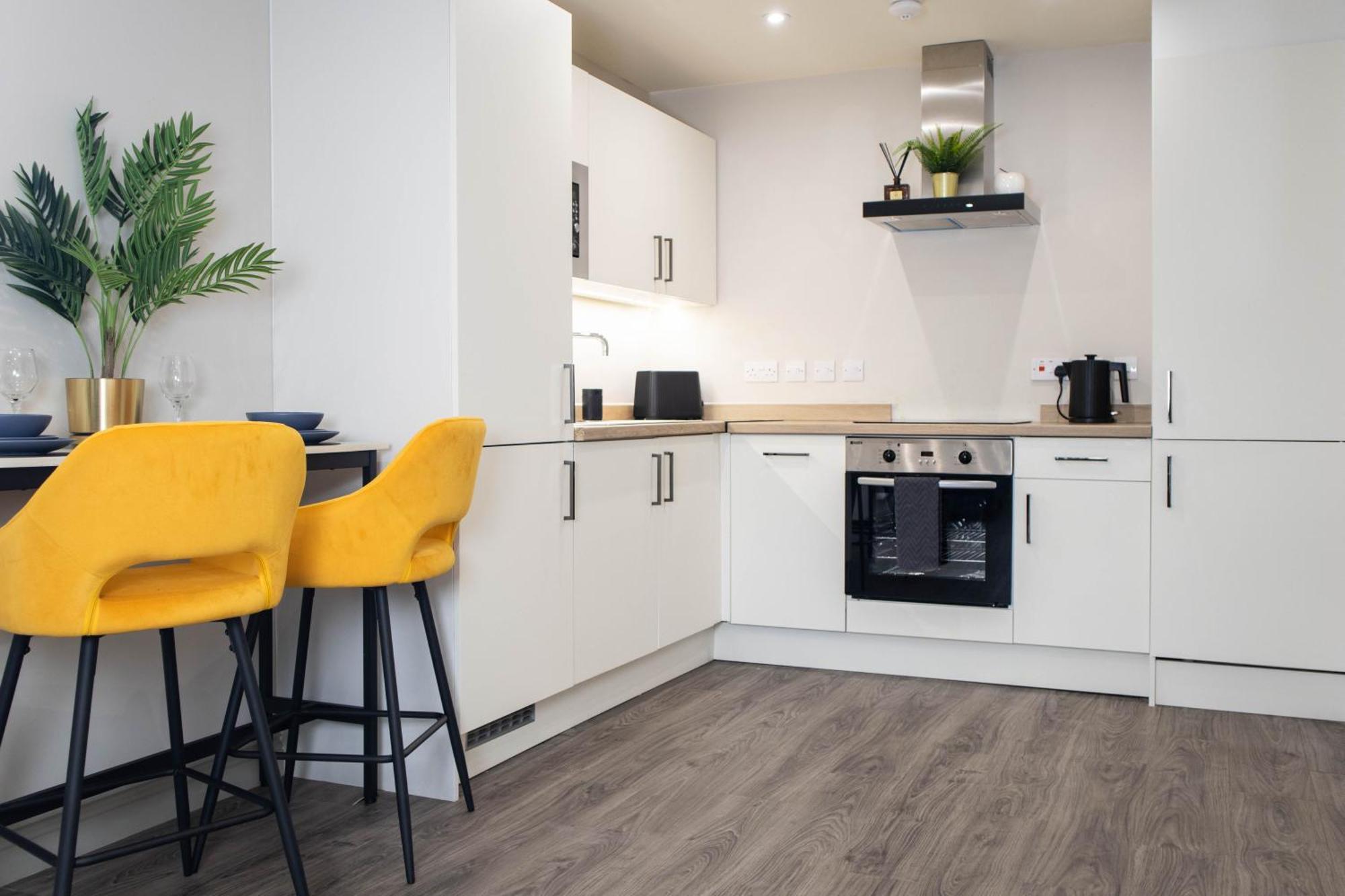 Central Royale - Rose Platinum Properties Leeds  Bagian luar foto